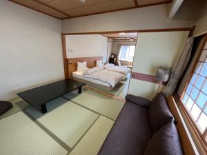 Takinoya Bekkan Tamanoyu - Key Points