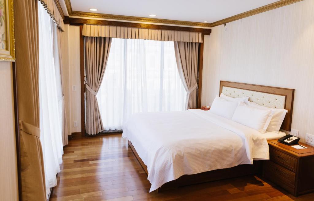 The Allen Hotel Review