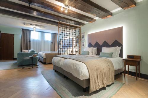 The Hendricks Hotel - About Your Stay