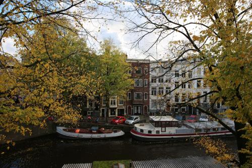 The Townhouse Hotel - About Your Stay