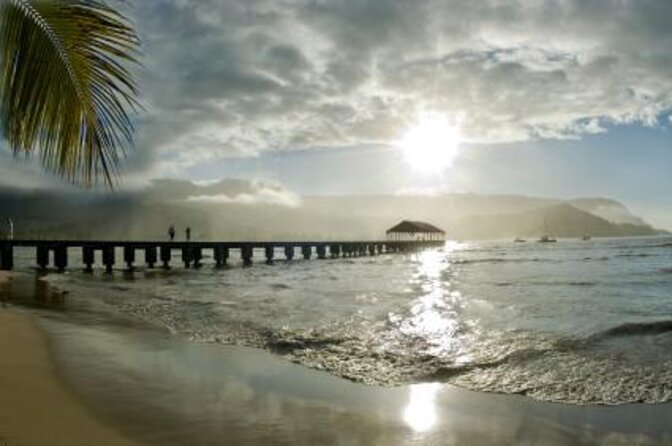 Unforgettable Group Surf Lesson in Kauai (Hanalei Bay)