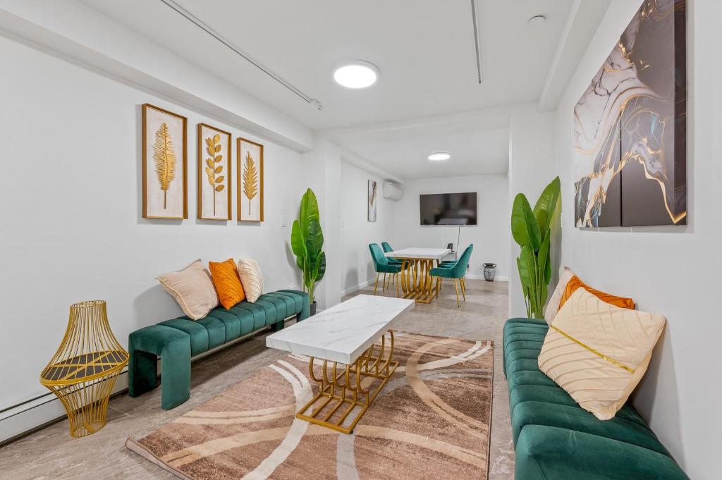 Upper East Side Luxury 3BR 2B Review
