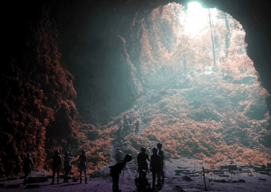 Yogyakarta: Jomblang Cave & Timang Beach Adventure Day Tour
