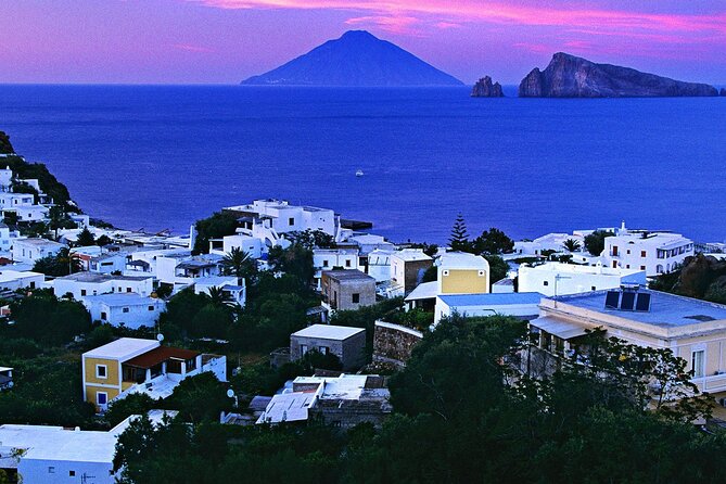 12-Hour Mini-Cruise to Panarea & Stromboli by Night