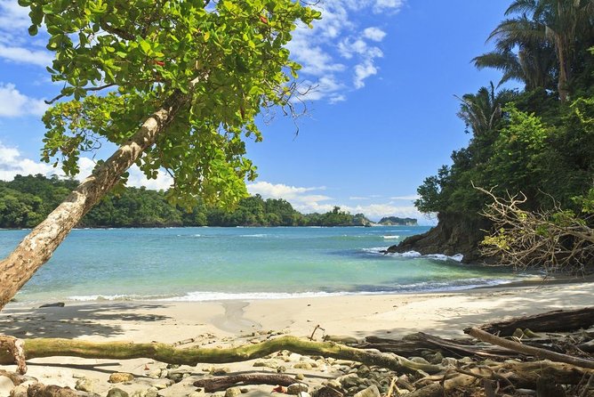 13 Days Essential Costa Rica With Extension to Manuel Antonio Beach & San Jose