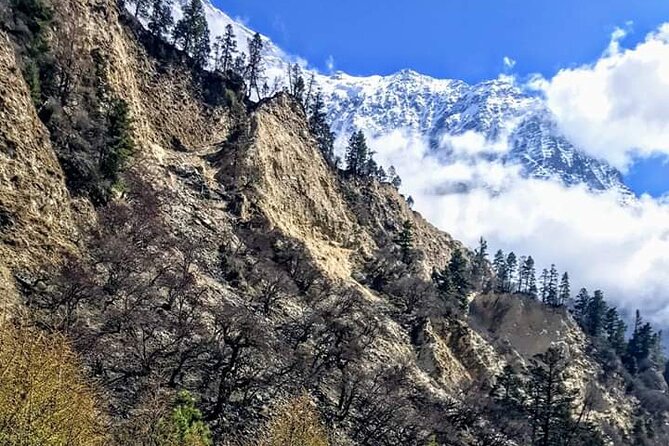 14 Days Manasalu Trek With Larkye Pass