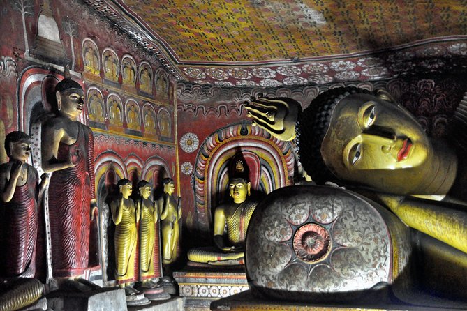 14-Nights/15-Days Sri Lanka Round Tour by Car – With Nilaveli Beach