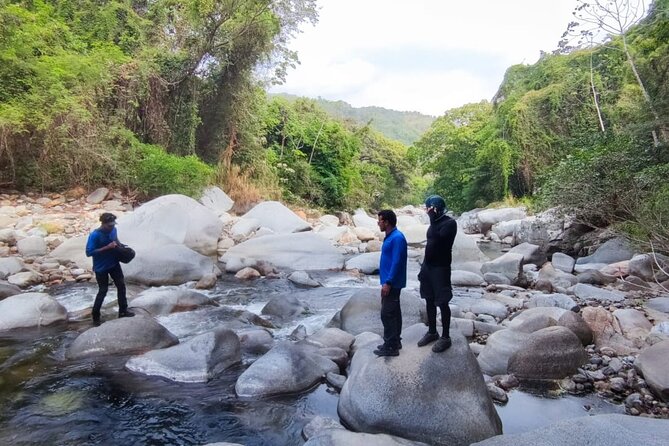 2 Days and 1 Night. Trekking to the New Lost City Bunkuany