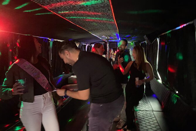 2-hour Party Bus Traveling to Miami Downtown, Brickell and Little Havana