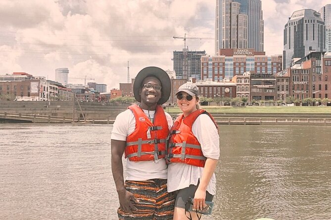 2 Hour River Scavenger Hunt in Downtown Nashville - Overview of the Experience