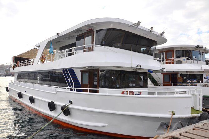 2-Hours The Sultan of The Bosphorus Tour
