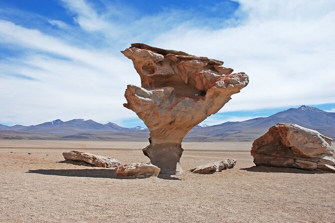3-Days and 2-Nights Tour Salar Uyuni Ending in Atacama Chile