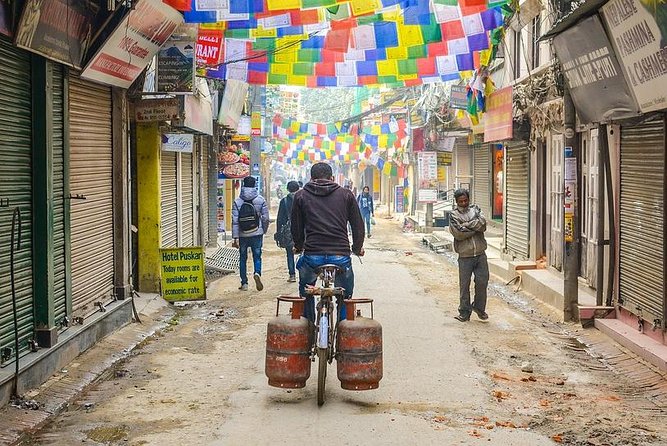 3-Hour Thamel Sightseeing Tour by Rickshaw in Kathmandu - Inclusions and Exclusions