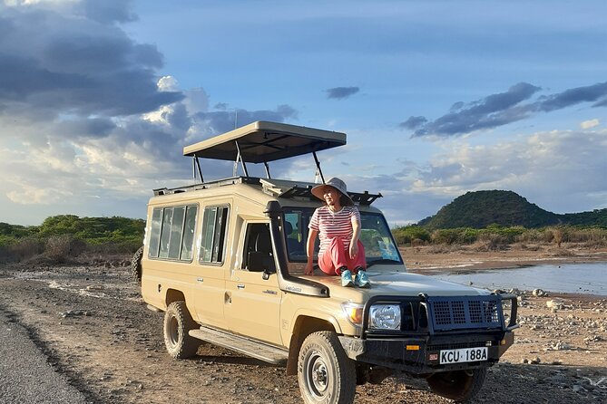 4 Day Group Tour to Maasai Mara and Lake Nakuru by a 4WD Cruiser - Tour Overview and Highlights