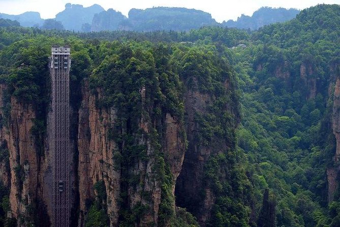 4 Days Zhangjiajie Avatar Panorama Tour & Activities( Hand-picked Featured Inn）