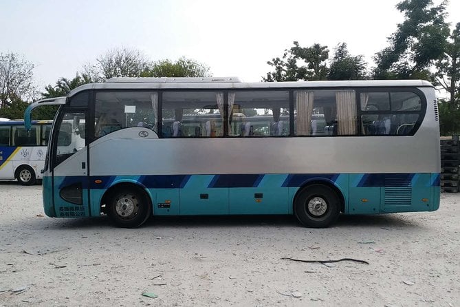 4-hour Service – 37-Seat Tour Bus