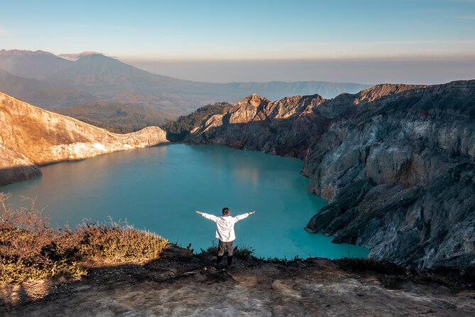 4D3N Mount Bromo, Ijen Crater & Surabaya Night Market
