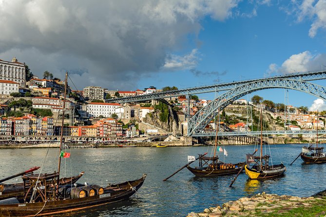 5 Day Private Tour in Portugal From Lisbon - Pickup and Meeting