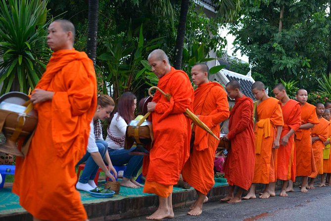 6-Day Private Laos Tour to Vientiane, Pak Ou Cave, Luang Prabang
