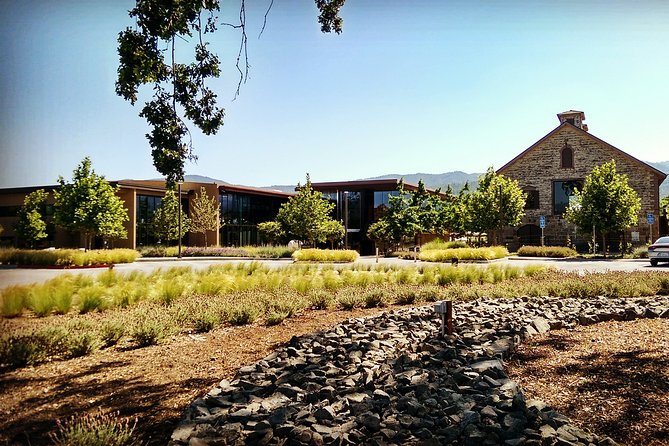 6-Hour Private Napa Limousine Wine Tour (Style & Wine)