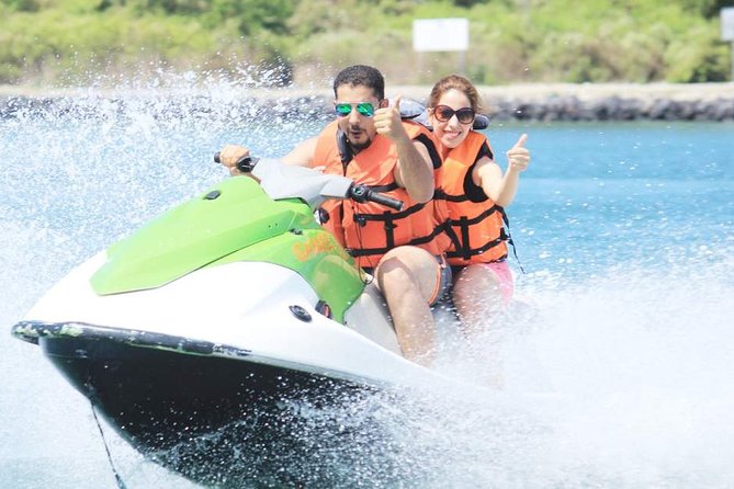 Actively Enjoy Marine Sports / Popular Flyboard + Selectable Marine Sports (Parasailing, Etc.) Round-Trip Hotel Transfer Included - Tour Details