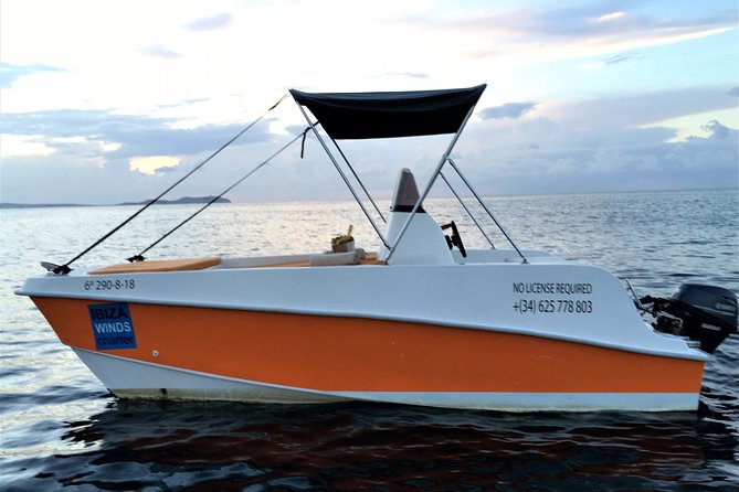 Adventurecat Half Day Tour – Boat Rental – No License Required.