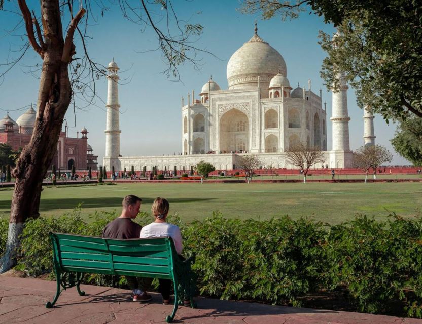 Agra: Full Day Agra Sightseeing Tour With Guide and Cab