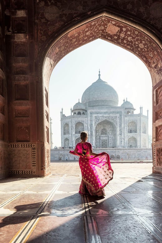Agra: Skip-the-line Taj Mahal and Agra Fort Private Tour