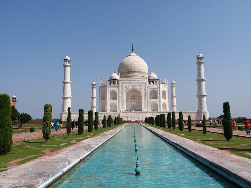 Agra: Taj Mahal, Agra Fort, Baby Taj, and Mehtab Bagh Tour