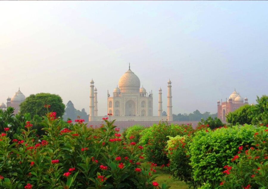 Agra: Tour Guide in Agra Full-Day – 8 Hours
