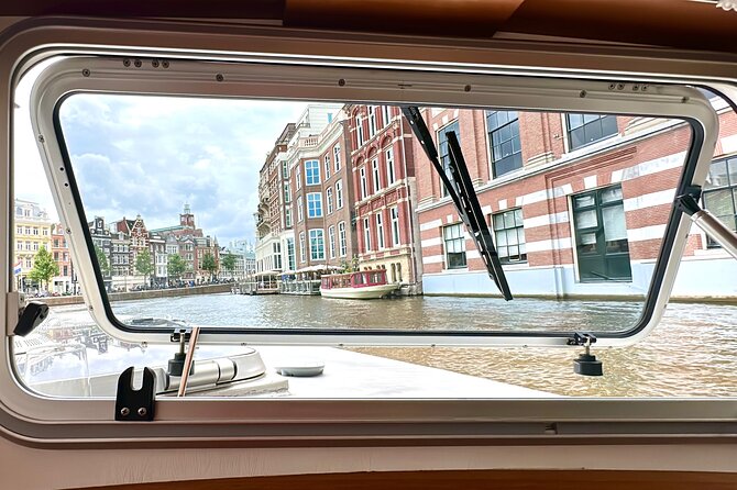 All-Inclusive Private Cruise With Captain