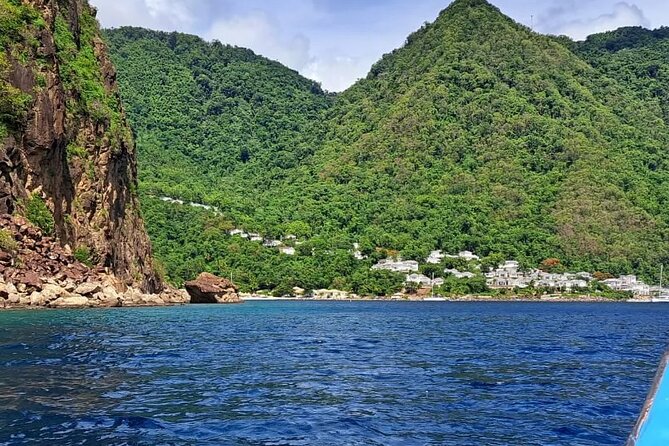 All Inclusive Tour Sulfur Mud Bath, Waterfall,Beach & Lunch Break