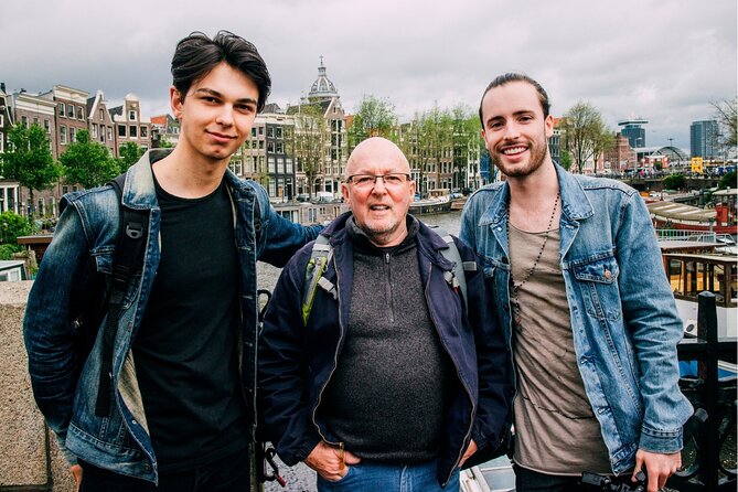 Amsterdam Highlights With Local: Walking Tour & Canal Cruise - Tour Overview