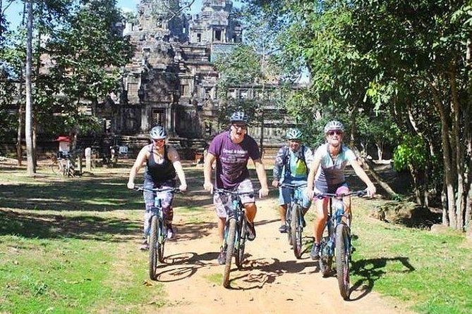 Angkor Sunrise Bike Tour With Breakfast & Lunch - Inclusions