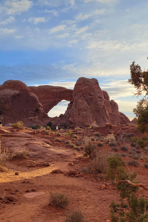 Arches & Canyonlands National Parks – 4×4 Full Day - Tour Overview