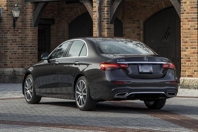 Arrival Private Transfer From BRUssels Airport BRU to Ghent City by Business Car