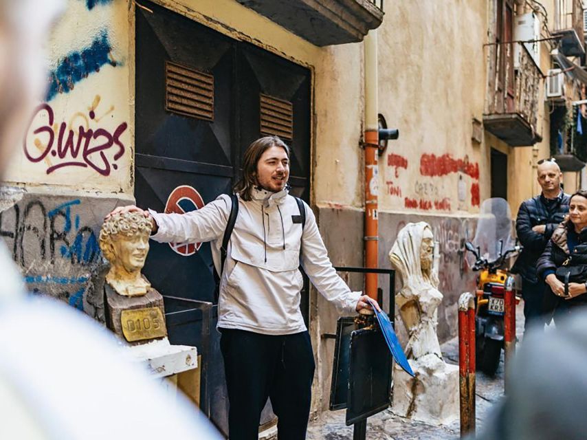 Art Adventure: Spanish Quarter, Naples