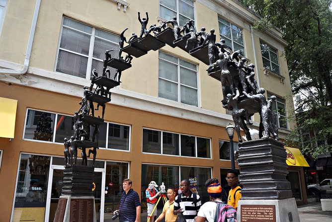 Atlanta- Sweet Auburn: at Your Leisure & Your Pace. an Audiovisual Walking Tour.
