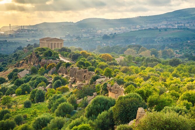 Audio Guide to the Discovery of the Wonders of Sicily