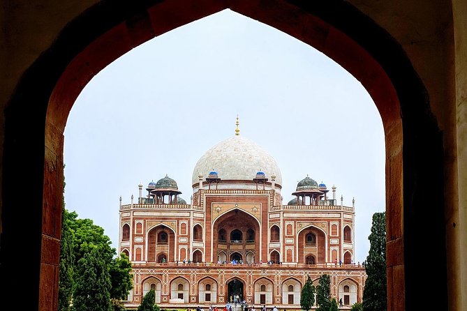Audio Guided Walk of Humayuns Tomb & Nizammudin Basti, Delhi on HopOn India App - Tour Overview