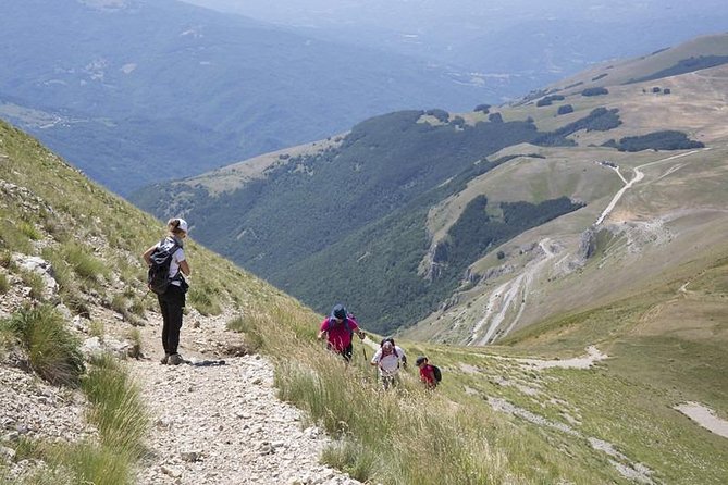 Author Trekking: the Glacial Valley of Lake Pilato – Private Tour
