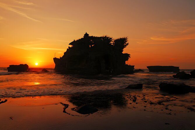 Bali Car-Charter: Half Day Tanah Lot Sunset Tour