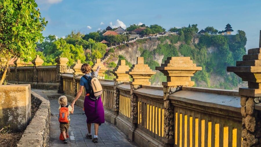 Bali: GWK Statue, Uluwatu Temple, and Kecak Dance Tour