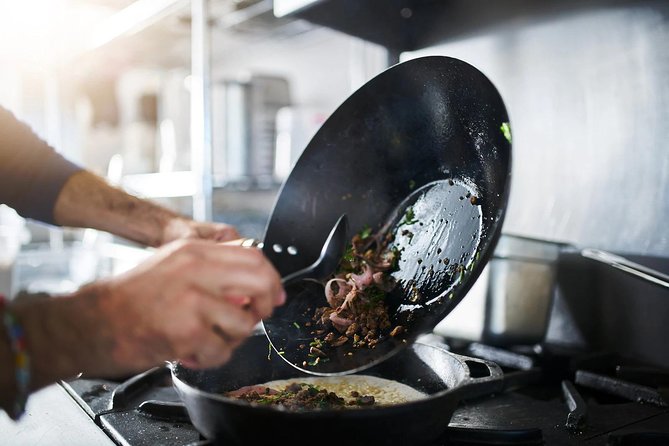 Bangalore: Traditional Cooking Classes & Dinner With Chef Family