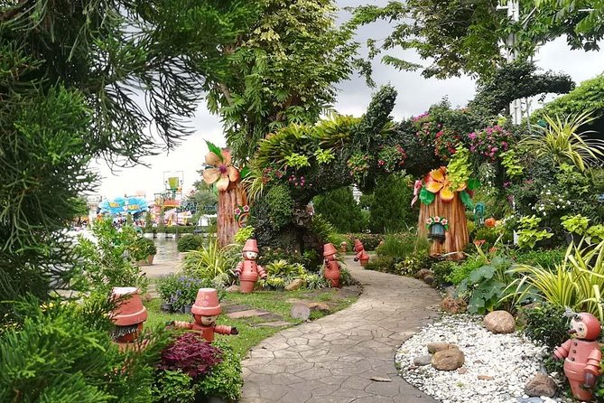Bangkok Full Day Dream World With Lunch (Ticket) - Overview of the Activity