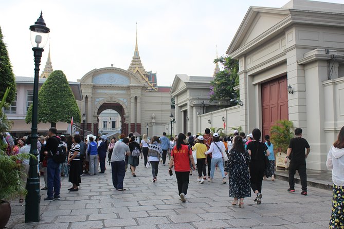 Bangkok: Full Day Private Guide Tour + Grand Palace Entry Ticket - Tour Overview