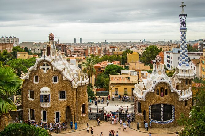 Barcelona: Reserved Group Entrance to Park Güell With Audio Guide - Viator Help Centre for Inquiries