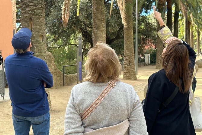 Barcelona Skip the Line Sagrada Familia & Gaudi Park Private Tour