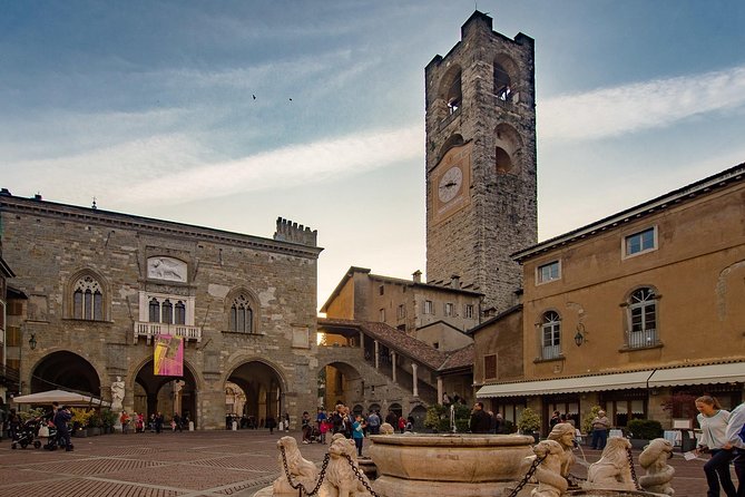 Bergamo: 2.5-Hour Private Walking Tour of the Upper Town - Tour Features