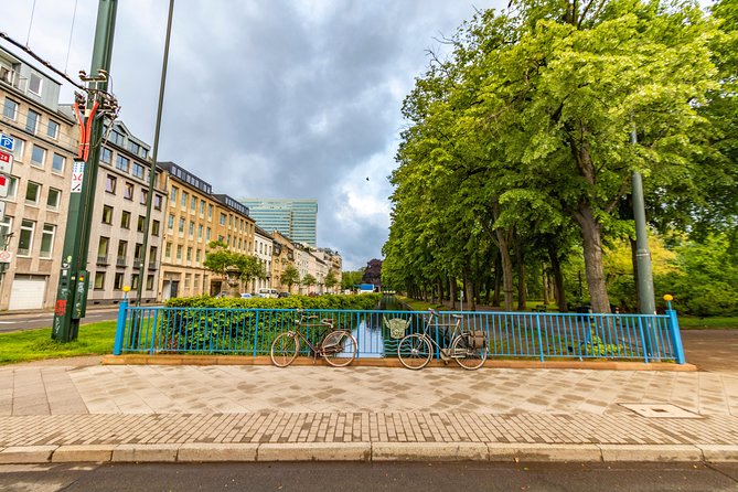 Best Intro Tour of Dusseldorf With a Local